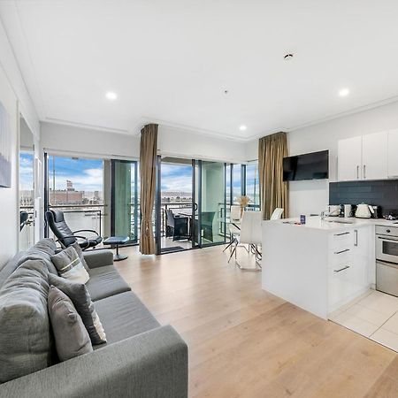 Exquisite Sun Soaked Corner Apartment Auckland Eksteriør billede