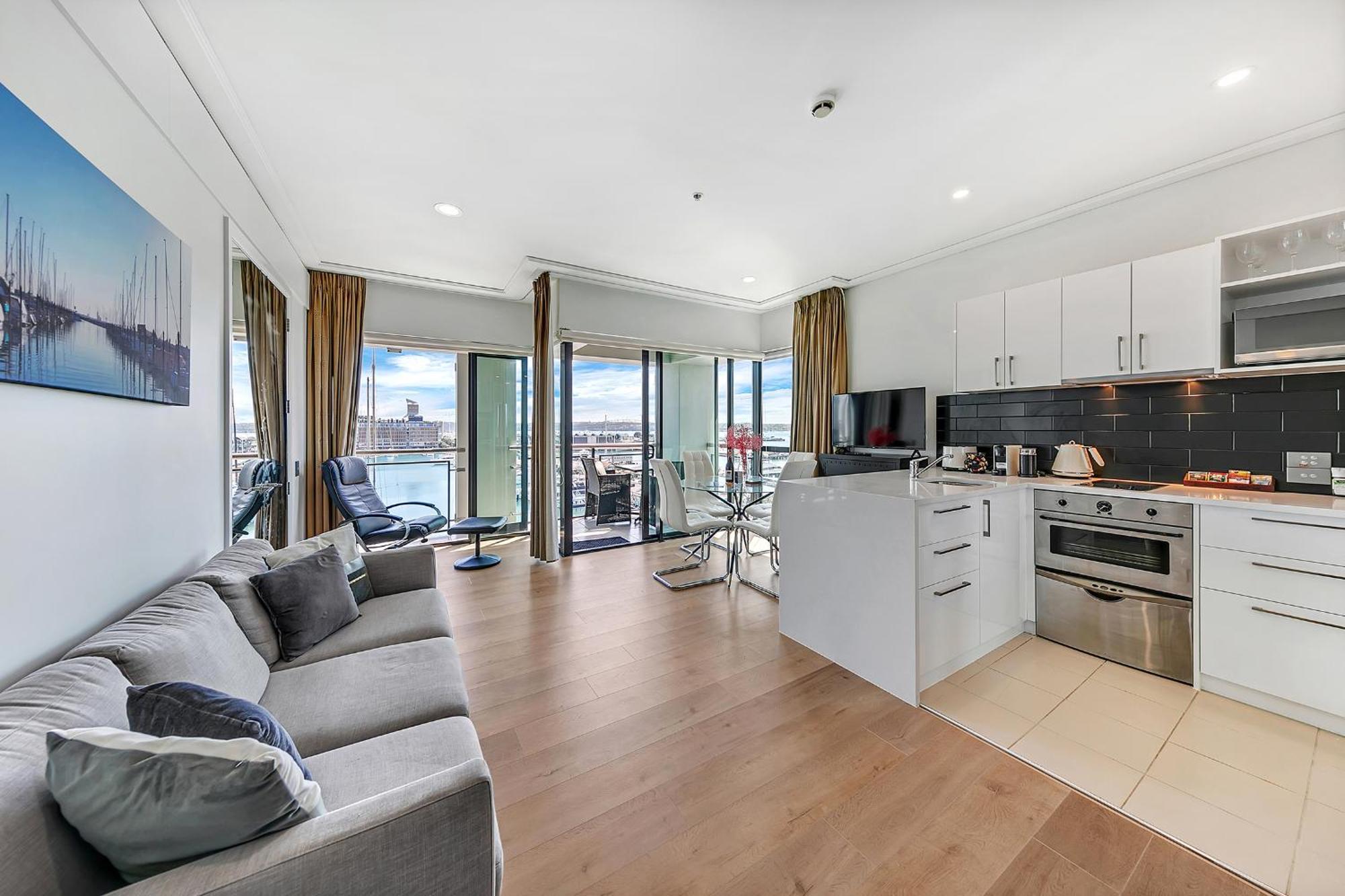 Exquisite Sun Soaked Corner Apartment Auckland Eksteriør billede