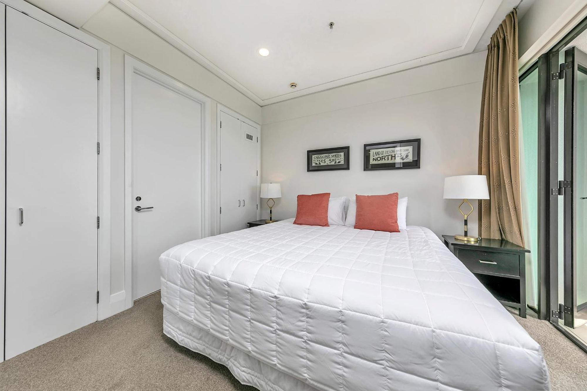Exquisite Sun Soaked Corner Apartment Auckland Eksteriør billede