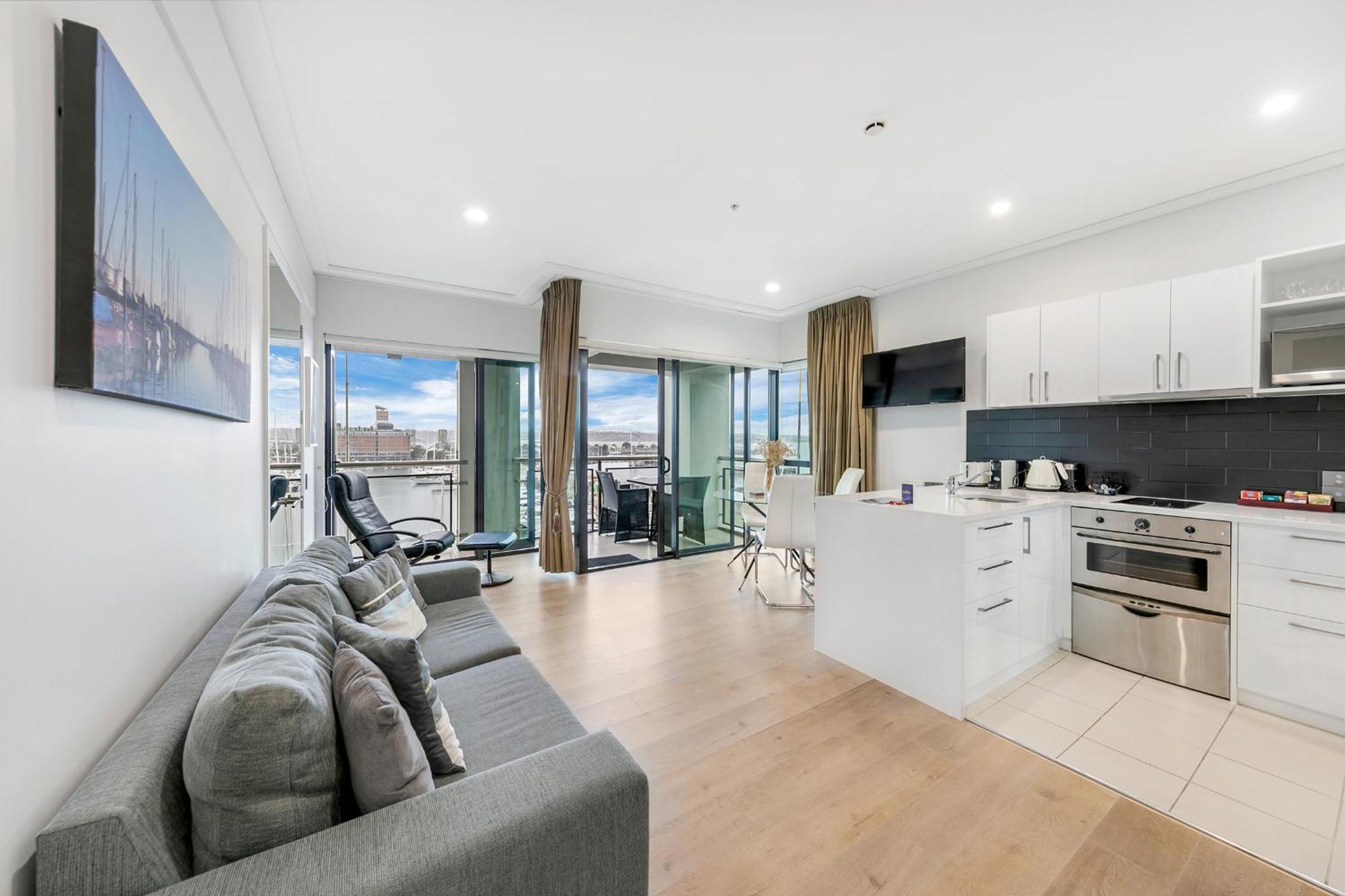 Exquisite Sun Soaked Corner Apartment Auckland Eksteriør billede